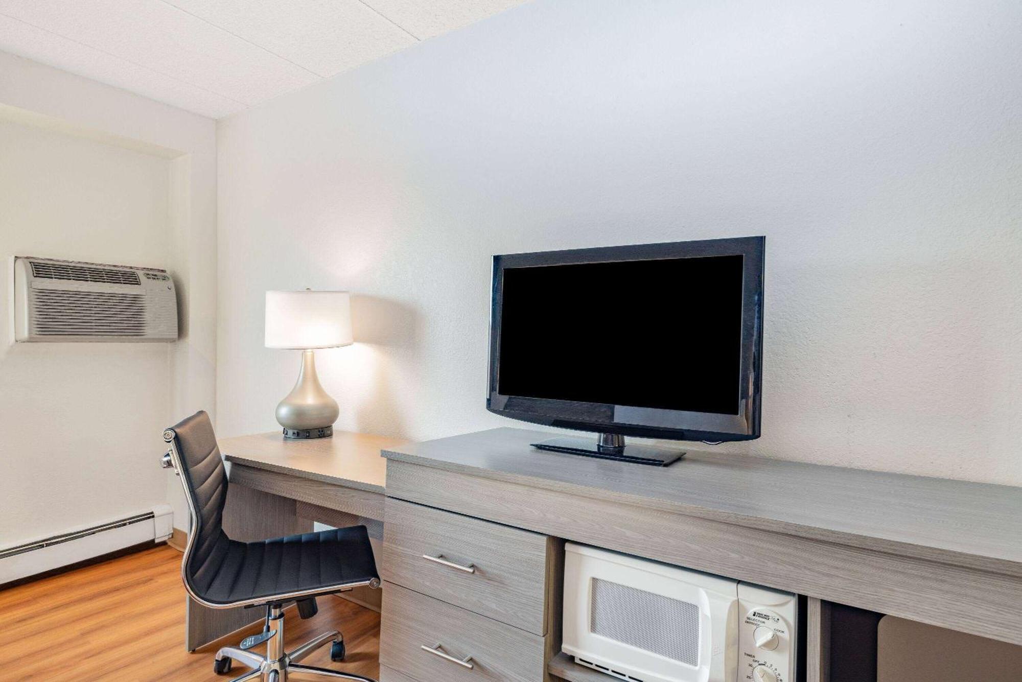 Hotel Baymont By Wyndham Gillette Esterno foto